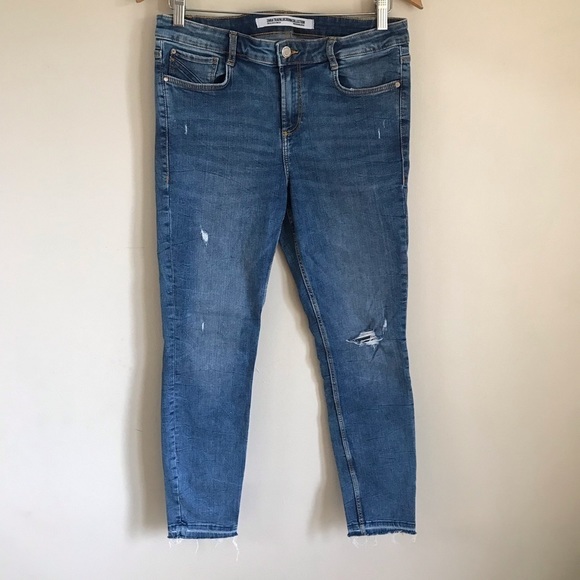 Zara Denim - Zara Trafaluc Distressed Raw Hem Jeans Size 12